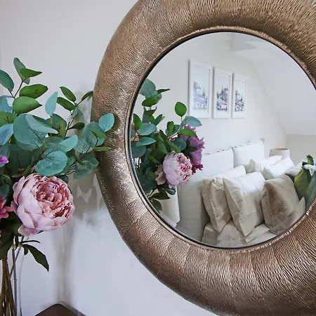 11 Bluebridge With Free Parking *