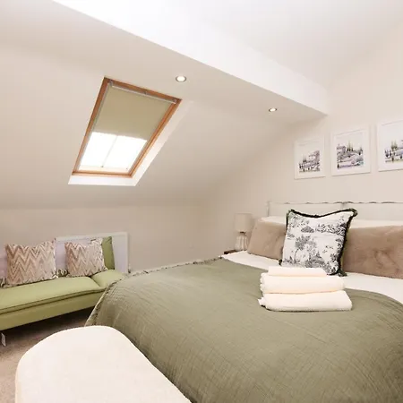 11 Bluebridge With Free Parking Apartment