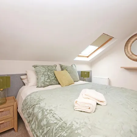 Apartment 11 Bluebridge With Free Parking York