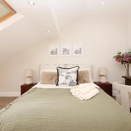 11 Bluebridge With Free Parking Apartamento