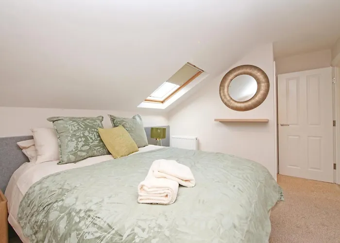 11 Bluebridge With Free Parking