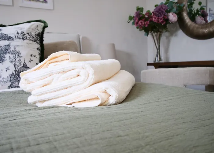 11 Bluebridge With Free Parking Apartman