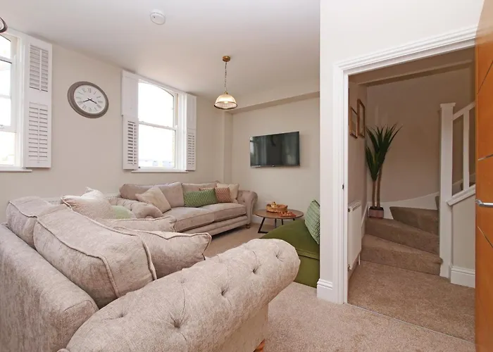 Appartamento 11 Bluebridge With Free Parking