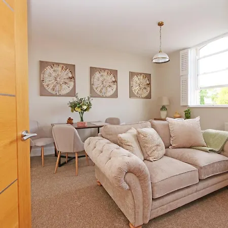 11 Bluebridge With Free Parking * York