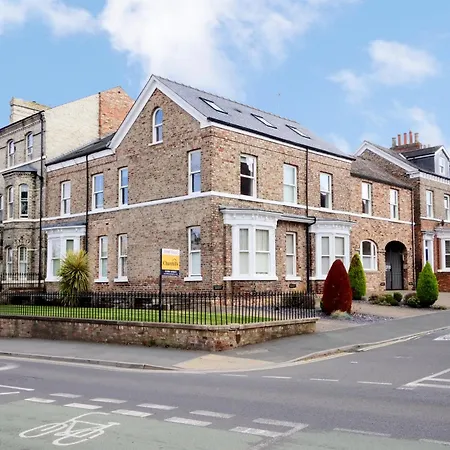 11 Bluebridge With Free Parking * York