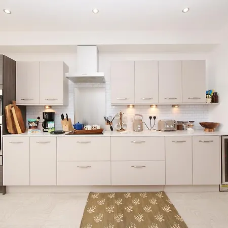 Apartament 11 Bluebridge With Free Parking