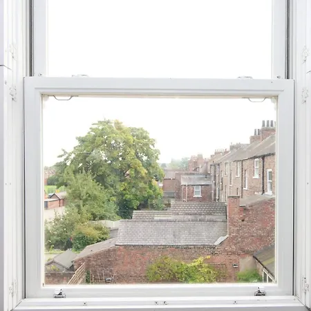 11 Bluebridge With Free Parking Apartament *