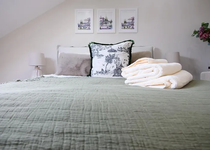 11 Bluebridge With Free Parking York